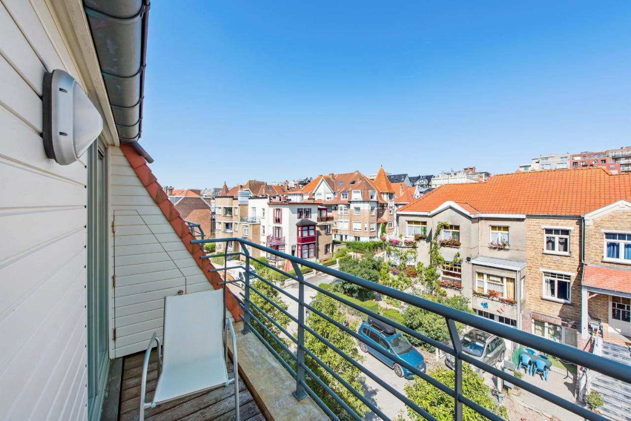 Bright Apartment With 2 Terraces In De Panne Dış mekan fotoğraf